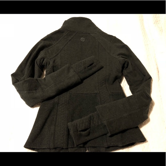 lululemon athletica Jackets & Blazers - Lululemon jacket sz 4